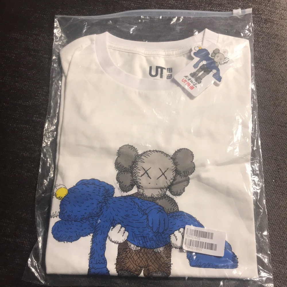 KAWS x Uniqlo (Gone Tee White)